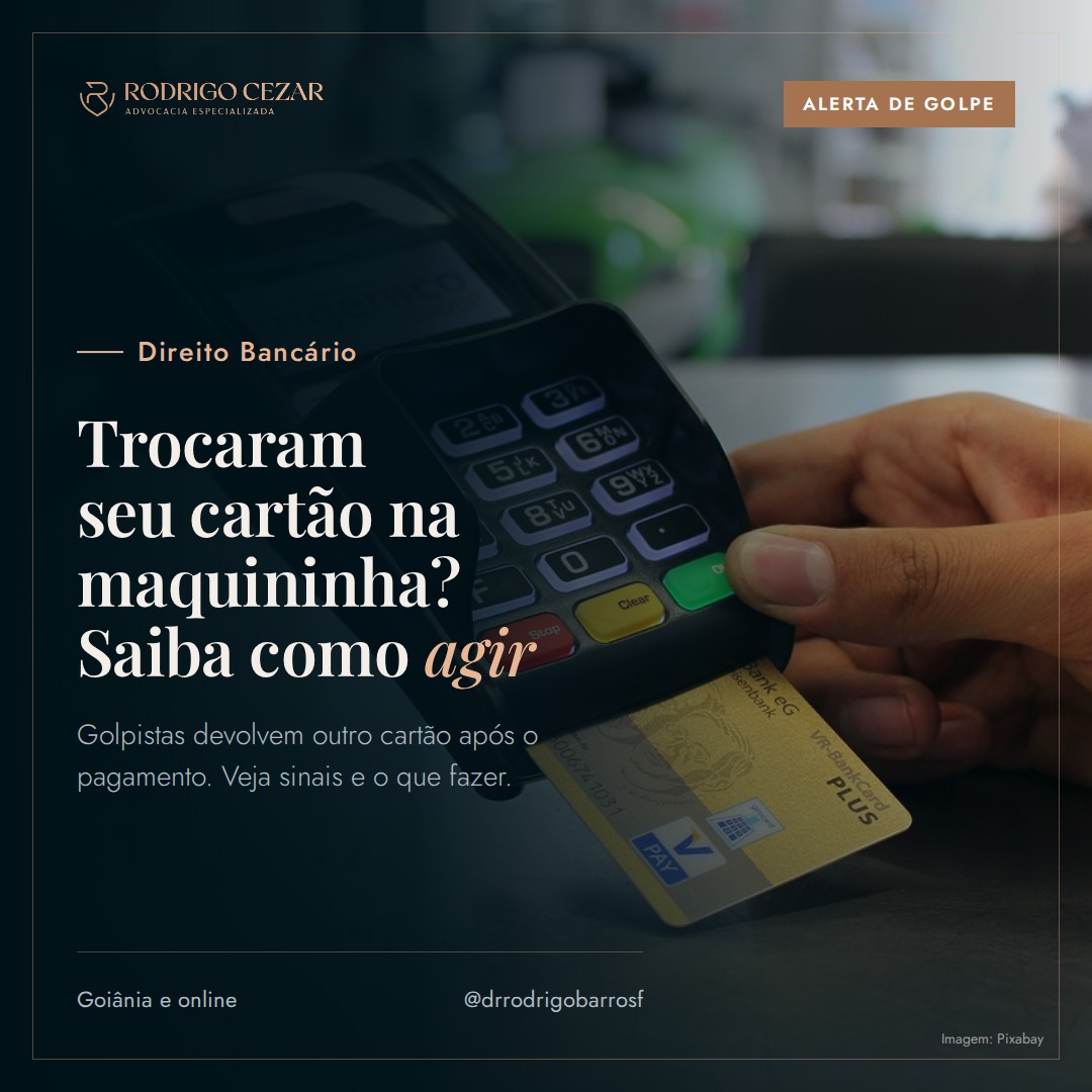 Golpe da troca de cartão na maquininha: como funciona e o que fazer
